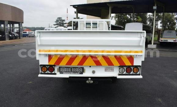 Buy Used Hino 300 Series White Truck in Manzini in Manzini Buy Used Hino 300 Series White Truck in Manzini in Manzini