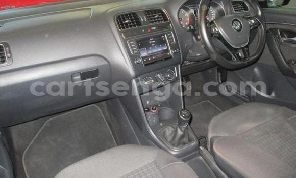 Nunua Ilio tumika Volkswagen Polo White Gari ndani ya Manzini nchini Manzini Nunua Ilio tumika Volkswagen Polo White Gari ndani ya Manzini nchini Manzini