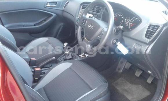 Nunua Ilio tumika Hyundai i20 Red Gari ndani ya Manzini nchini Manzini Nunua Ilio tumika Hyundai i20 Red Gari ndani ya Manzini nchini Manzini