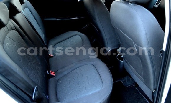 Buy Used Hyundai i20 White Car in Manzini in Manzini Buy Used Hyundai i20 White Car in Manzini in Manzini