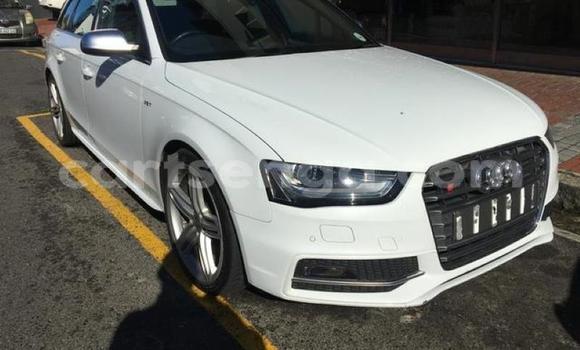 Buy Used Audi S4 White Car in Matsapha in Manzini Buy Used Audi S4 White Car in Matsapha in Manzini