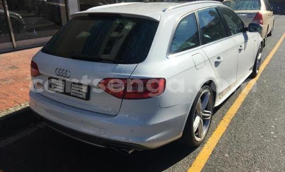 Buy Used Audi S4 White Car in Matsapha in Manzini Buy Used Audi S4 White Car in Matsapha in Manzini