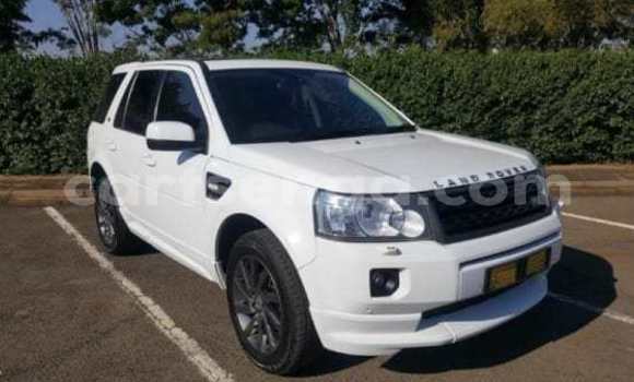 Buy Used Land Rover Freelander White Car in Mbabane in Manzini Buy Used Land Rover Freelander White Car in Mbabane in Manzini