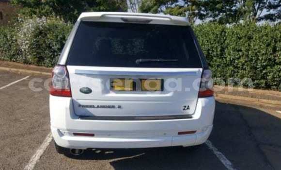 Buy Used Land Rover Freelander White Car in Mbabane in Manzini Buy Used Land Rover Freelander White Car in Mbabane in Manzini