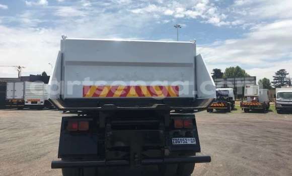 Buy Used Nissan UD White Truck in Mbabane in Manzini Buy Used Nissan UD White Truck in Mbabane in Manzini