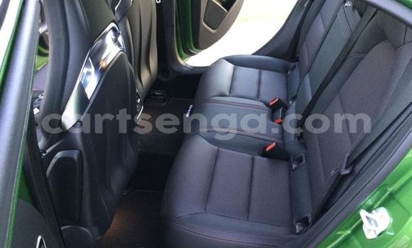 Acheter Occasion Voiture Mercedes‒Benz A–Class Vert à Mbabane, Manzini Acheter Occasion Voiture Mercedes‒Benz A–Class Vert à Mbabane, Manzini