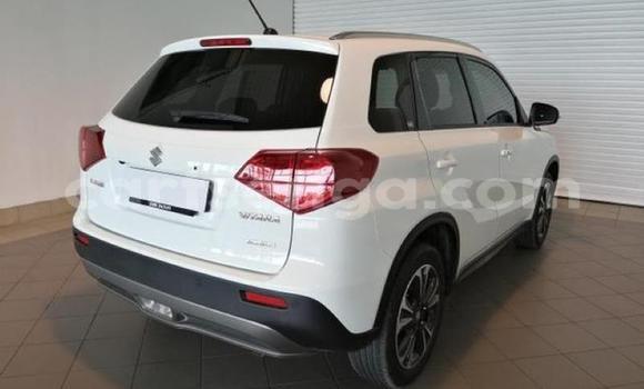 Buy Used Suzuki Vitara White Car in Ngwenya in Hhohho Buy Used Suzuki Vitara White Car in Ngwenya in Hhohho