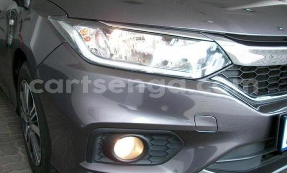 Acheter Occasion Voiture Honda Ballade Gris à Manzini, Manzini Acheter Occasion Voiture Honda Ballade Gris à Manzini, Manzini