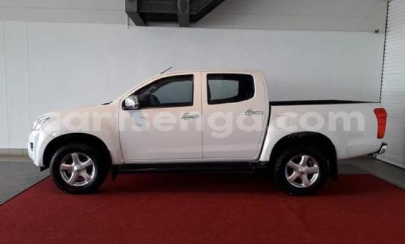 Buy Used Isuzu KB White Car in Mbabane in Manzini Buy Used Isuzu KB White Car in Mbabane in Manzini