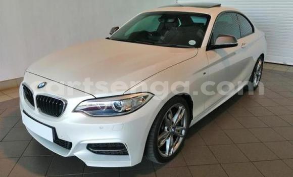 Buy Used BMW 2er White Car in Bhunya in Manzini Buy Used BMW 2er White Car in Bhunya in Manzini