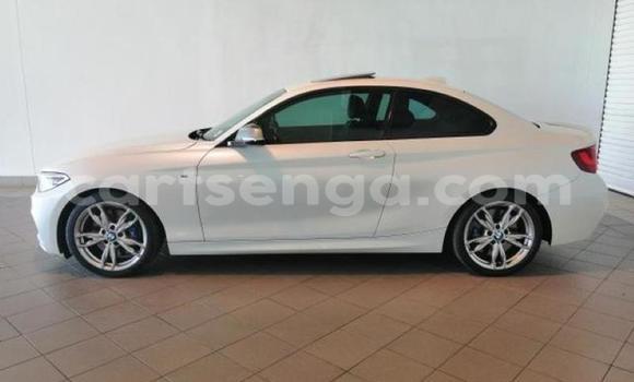 Buy Used BMW 2er White Car in Bhunya in Manzini Buy Used BMW 2er White Car in Bhunya in Manzini