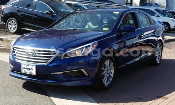 Buy Used Hyundai Sonata Blue Car in Lobamba in Manzini Buy Used Hyundai Sonata Blue Car in Lobamba in Manzini