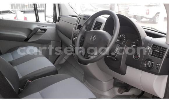 Buy Used Mercedes‒Benz Sprinter White Truck in Ezulwini in Hhohho Buy Used Mercedes‒Benz Sprinter White Truck in Ezulwini in Hhohho