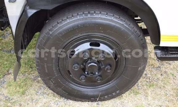 Buy Used Toyota Dyna White Truck in Mbabane in Manzini Buy Used Toyota Dyna White Truck in Mbabane in Manzini