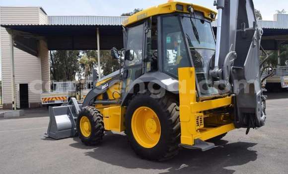 Buy Used Caterpillar 120 Other Truck in Hlatikulu in Shiselweni District Buy Used Caterpillar 120 Other Truck in Hlatikulu in Shiselweni District