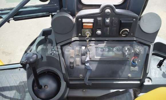 Buy Used Caterpillar 120 Other Truck in Hlatikulu in Shiselweni District Buy Used Caterpillar 120 Other Truck in Hlatikulu in Shiselweni District