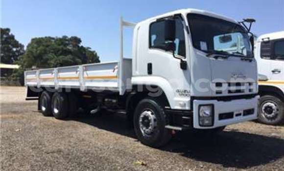 Medium with watermark isuzu truck mass side fvm1200 mass side dropsides 2013 id 61490232 type main