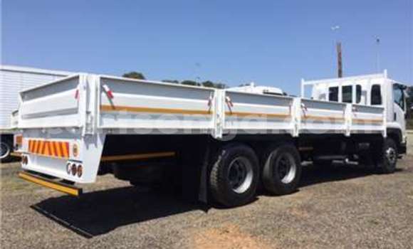 Buy Used Isuzu Bighorn White Truck in Ezulwini in Hhohho Buy Used Isuzu Bighorn White Truck in Ezulwini in Hhohho