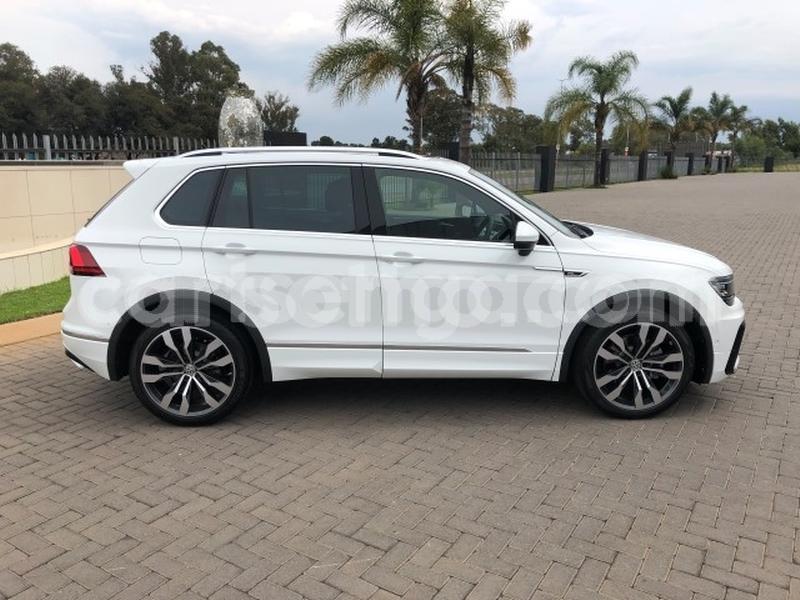 Big with watermark 2015 volkswagen tiguan 13
