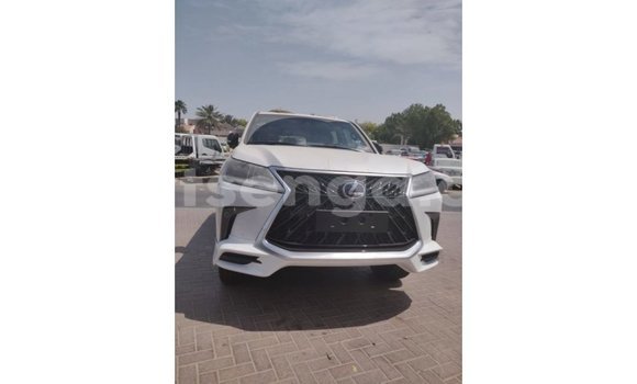 Buy Import Lexus LX White Car in Import - Dubai in Hhohho Buy Import Lexus LX White Car in Import - Dubai in Hhohho
