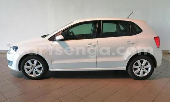 Buy Used Volkswagen Polo White Car in Pigg's Peak in Hhohho Buy Used Volkswagen Polo White Car in Pigg's Peak in Hhohho