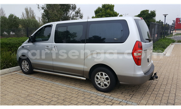 Buy Used Hyundai H1 Silver Car in Ezulwini in Hhohho Buy Used Hyundai H1 Silver Car in Ezulwini in Hhohho