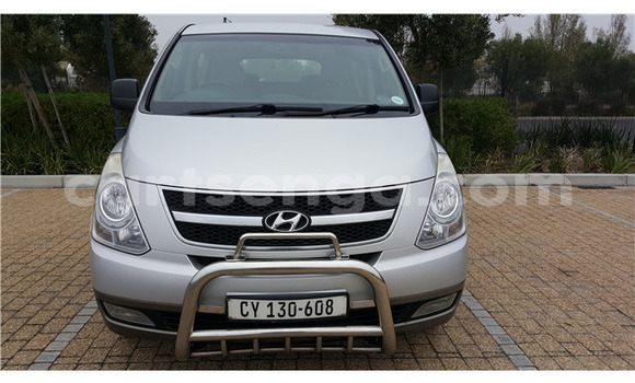 Buy Used Hyundai H1 Silver Car in Ezulwini in Hhohho Buy Used Hyundai H1 Silver Car in Ezulwini in Hhohho