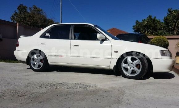 Buy Used Toyota Corolla White Car in Ezulwini in Hhohho Buy Used Toyota Corolla White Car in Ezulwini in Hhohho