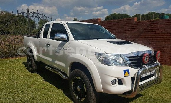 Buy Used Toyota Hilux White Car in Manzini in Manzini Buy Used Toyota Hilux White Car in Manzini in Manzini