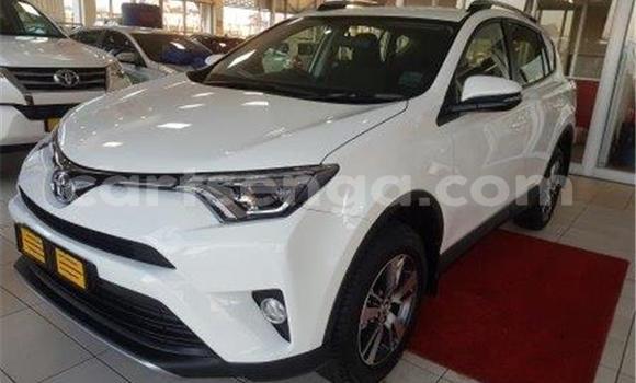 Buy Used Toyota RAV4 White Car in Manzini in Manzini Buy Used Toyota RAV4 White Car in Manzini in Manzini