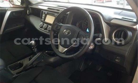 Buy Used Toyota RAV4 White Car in Manzini in Manzini Buy Used Toyota RAV4 White Car in Manzini in Manzini