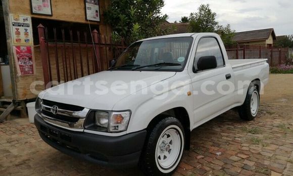 Buy Used Toyota Hilux White Car in Nhlangano in Shiselweni District Buy Used Toyota Hilux White Car in Nhlangano in Shiselweni District