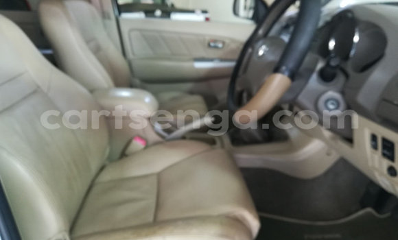 Acheter Occasion Voiture Toyota Fortuner Blanc à Ezulwini, Hhohho Acheter Occasion Voiture Toyota Fortuner Blanc à Ezulwini, Hhohho