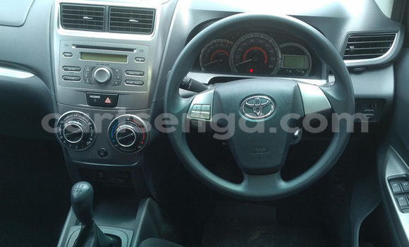 Buy Used Toyota Avanza Silver Car in Bhunya in Manzini Buy Used Toyota Avanza Silver Car in Bhunya in Manzini