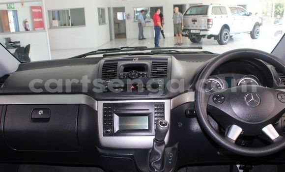 Buy Used Mercedes Viano White Car in Bhunya in Manzini Buy Used Mercedes Viano White Car in Bhunya in Manzini