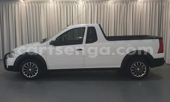 Buy Used Nissan NV200 White Car in Bhunya in Manzini Buy Used Nissan NV200 White Car in Bhunya in Manzini