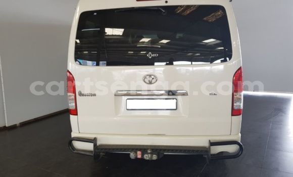 Acheter Occasion Voiture Toyota Pickup Blanc à Ezulwini, Hhohho Acheter Occasion Voiture Toyota Pickup Blanc à Ezulwini, Hhohho