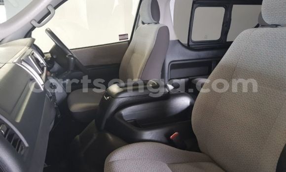 Acheter Occasion Voiture Toyota Pickup Blanc à Ezulwini, Hhohho Acheter Occasion Voiture Toyota Pickup Blanc à Ezulwini, Hhohho