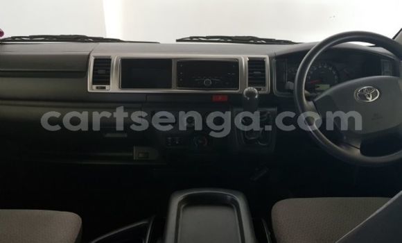 Acheter Occasion Voiture Toyota Pickup Blanc à Ezulwini, Hhohho Acheter Occasion Voiture Toyota Pickup Blanc à Ezulwini, Hhohho