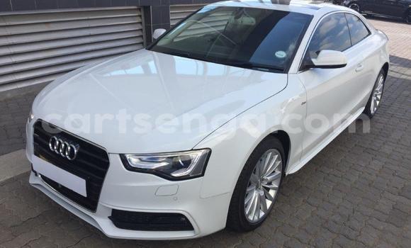 Acheter Occasion Voiture Audi A5 Blanc à Manzini, Manzini Acheter Occasion Voiture Audi A5 Blanc à Manzini, Manzini