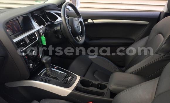 Acheter Occasion Voiture Audi A5 Blanc à Manzini, Manzini Acheter Occasion Voiture Audi A5 Blanc à Manzini, Manzini