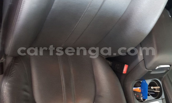 Buy Used Land Rover Discovery Blue Car in Manzini in Manzini Buy Used Land Rover Discovery Blue Car in Manzini in Manzini