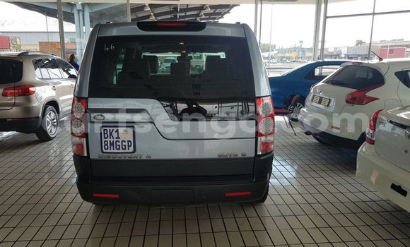 Buy Used Land Rover Discovery Blue Car in Manzini in Manzini Buy Used Land Rover Discovery Blue Car in Manzini in Manzini