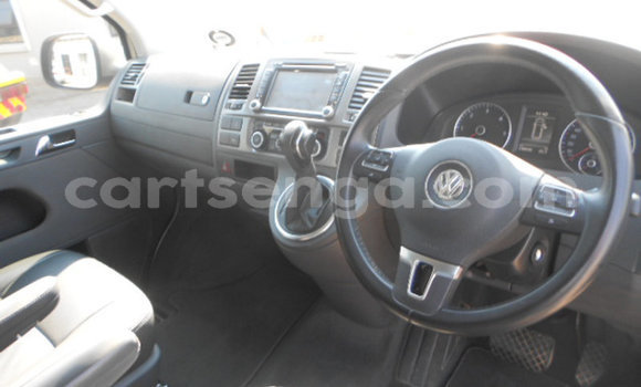 Buy Used Volkswagen Caravelle Silver Car in Mbabane in Manzini Buy Used Volkswagen Caravelle Silver Car in Mbabane in Manzini