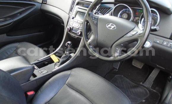 Buy Used Hyundai Sonata Red Car in Mbabane in Manzini Buy Used Hyundai Sonata Red Car in Mbabane in Manzini