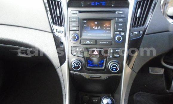 Buy Used Hyundai Sonata Red Car in Mbabane in Manzini Buy Used Hyundai Sonata Red Car in Mbabane in Manzini