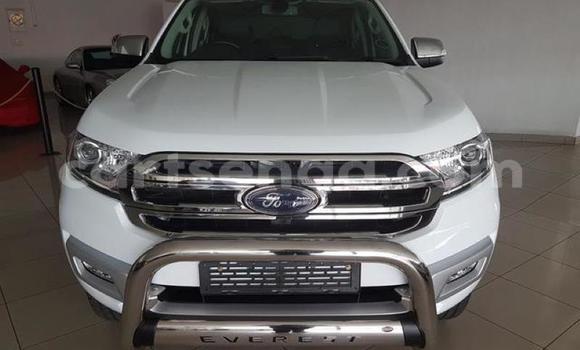 Acheter Occasion Voiture Ford Everest Blanc à Manzini, Manzini Acheter Occasion Voiture Ford Everest Blanc à Manzini, Manzini