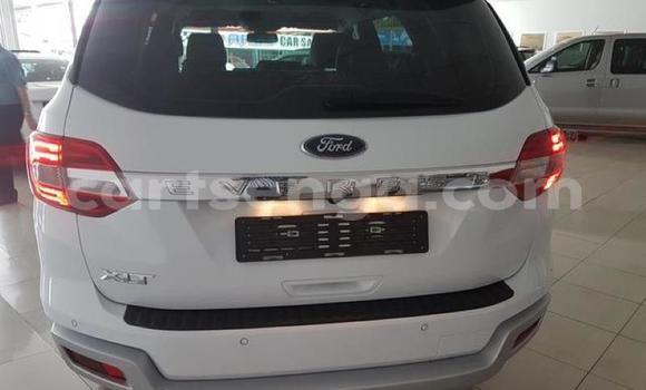 Acheter Occasion Voiture Ford Everest Blanc à Manzini, Manzini Acheter Occasion Voiture Ford Everest Blanc à Manzini, Manzini