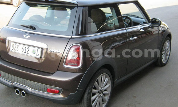 Buy Used MINI Cooper Brown Car in Mbabane in Manzini Buy Used MINI Cooper Brown Car in Mbabane in Manzini