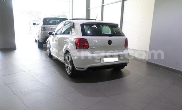Nunua Ilio tumika Volkswagen Polo GTI White Gari ndani ya Manzini nchini Manzini Nunua Ilio tumika Volkswagen Polo GTI White Gari ndani ya Manzini nchini Manzini